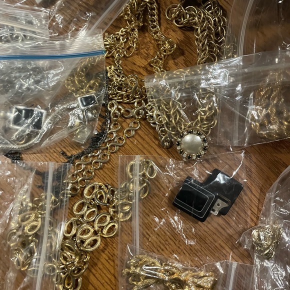 Jewelry box - Picture 3 of 5